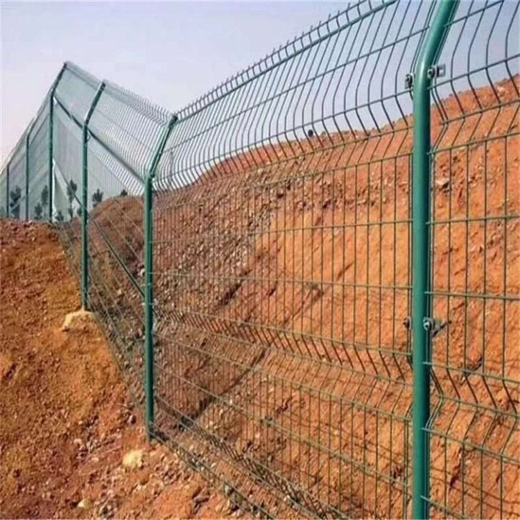 三角折彎護欄網